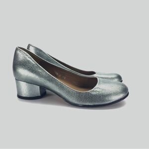 Audley Silver Metallic Chunky Heel Round Toe Pumps Made in Spain Heels Shoes 6.5